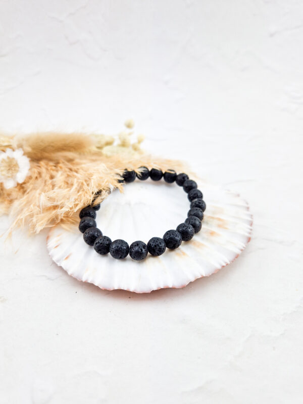lavasteen armband