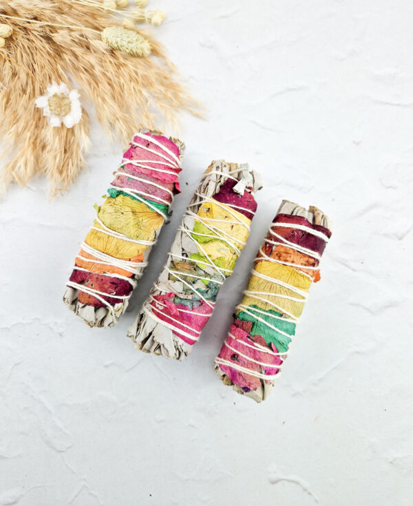 salie smudge stick