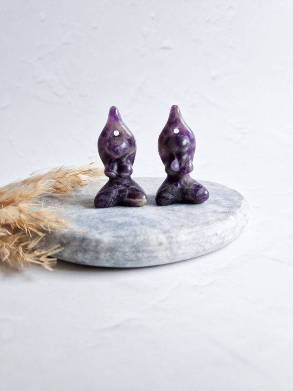 yoga meisje amethist