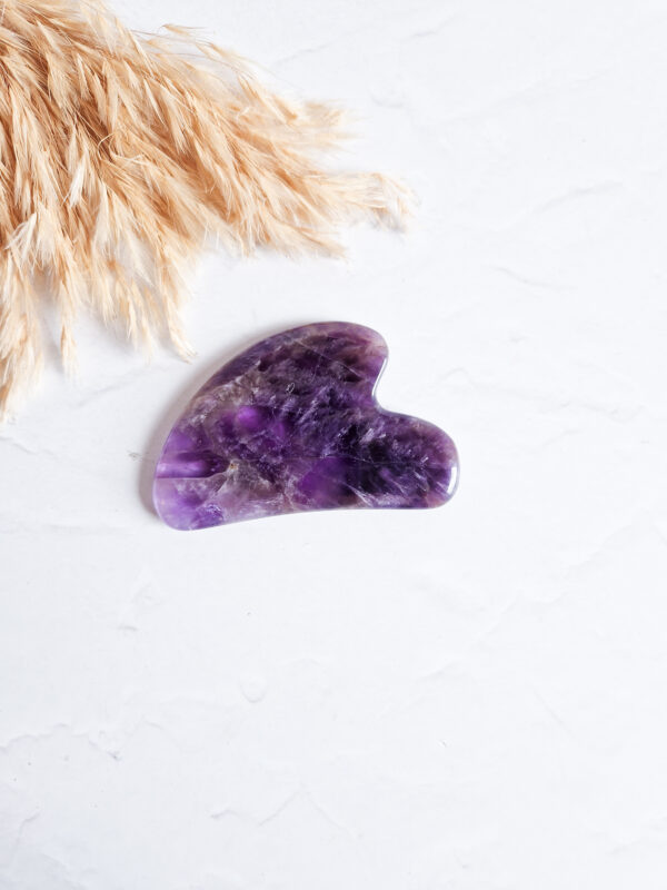 gua sha amethist