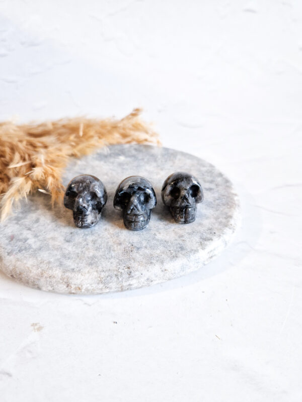 larvikiet mini doodshoofd/skull