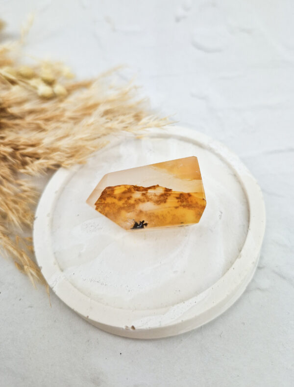 Limonietkwarts met dendriet 