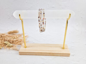 Houder voor armbandjes (seleniet + hout)
