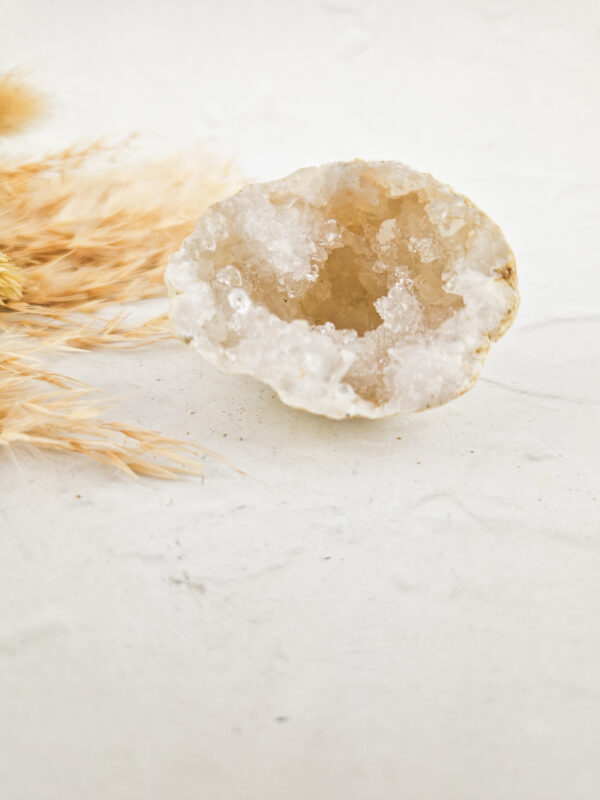 halve kwarts geode klein