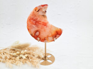 Carneool/bloemagaat maan op standaard