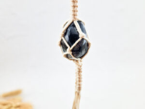 Macrame sleutelhanger sneeuwvlok obsidiaan #1
