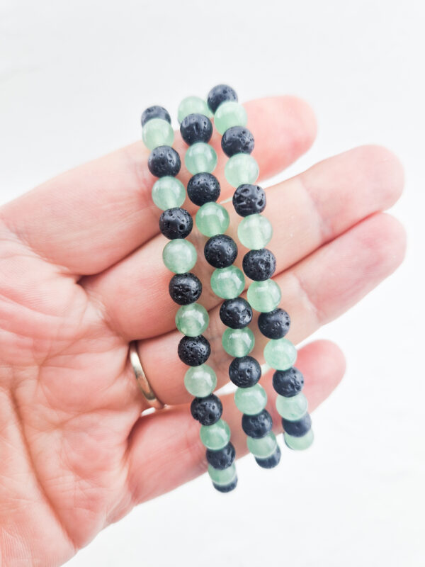 Lavasteen + avenrturijn armband 6mm