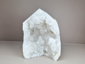 Kwarts geode toren