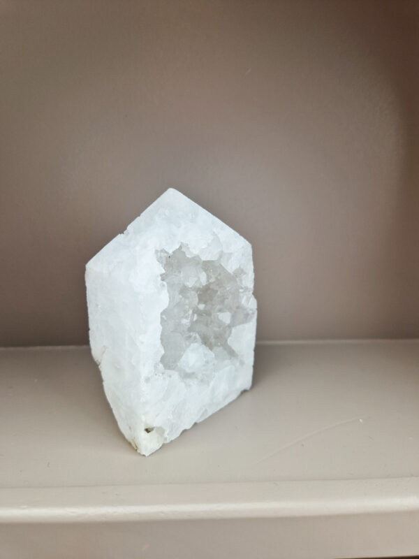 Kwarts geode toren