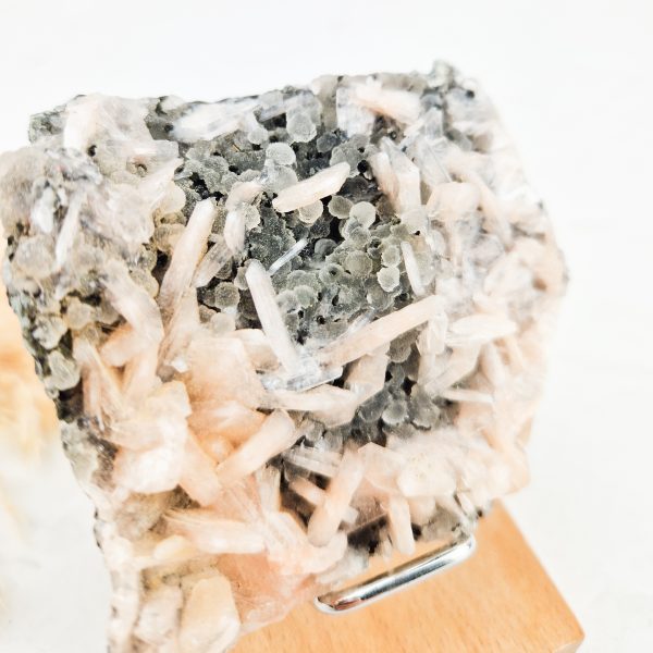 Chalcedoon met stilbiet cluster