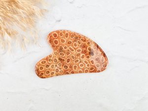 Versteend koraal gua sha