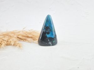 Chrysocolla sculptuur