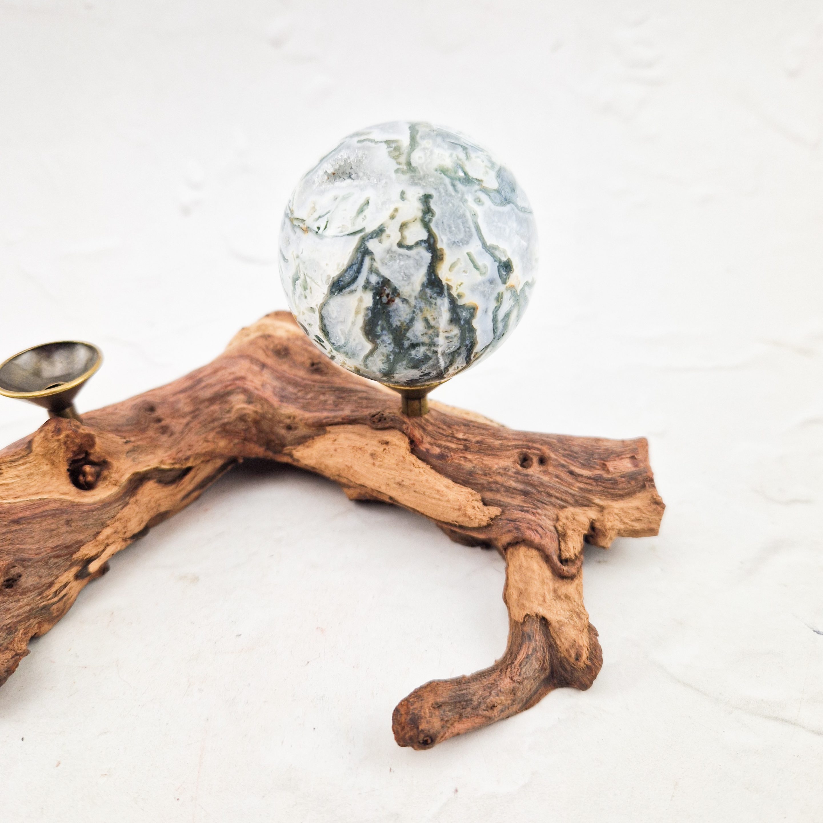 Bolhouder van drijfhout