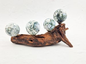 Bolhouder van drijfhout