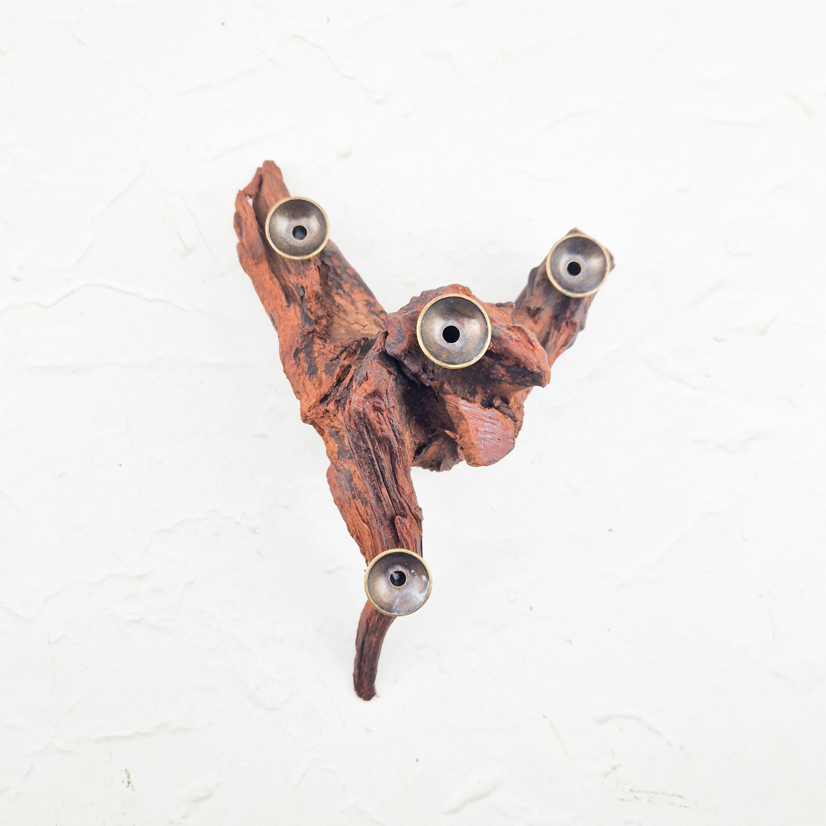 Bolhouder van drijfhout