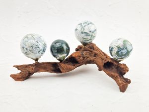 Bolhouder van drijfhout