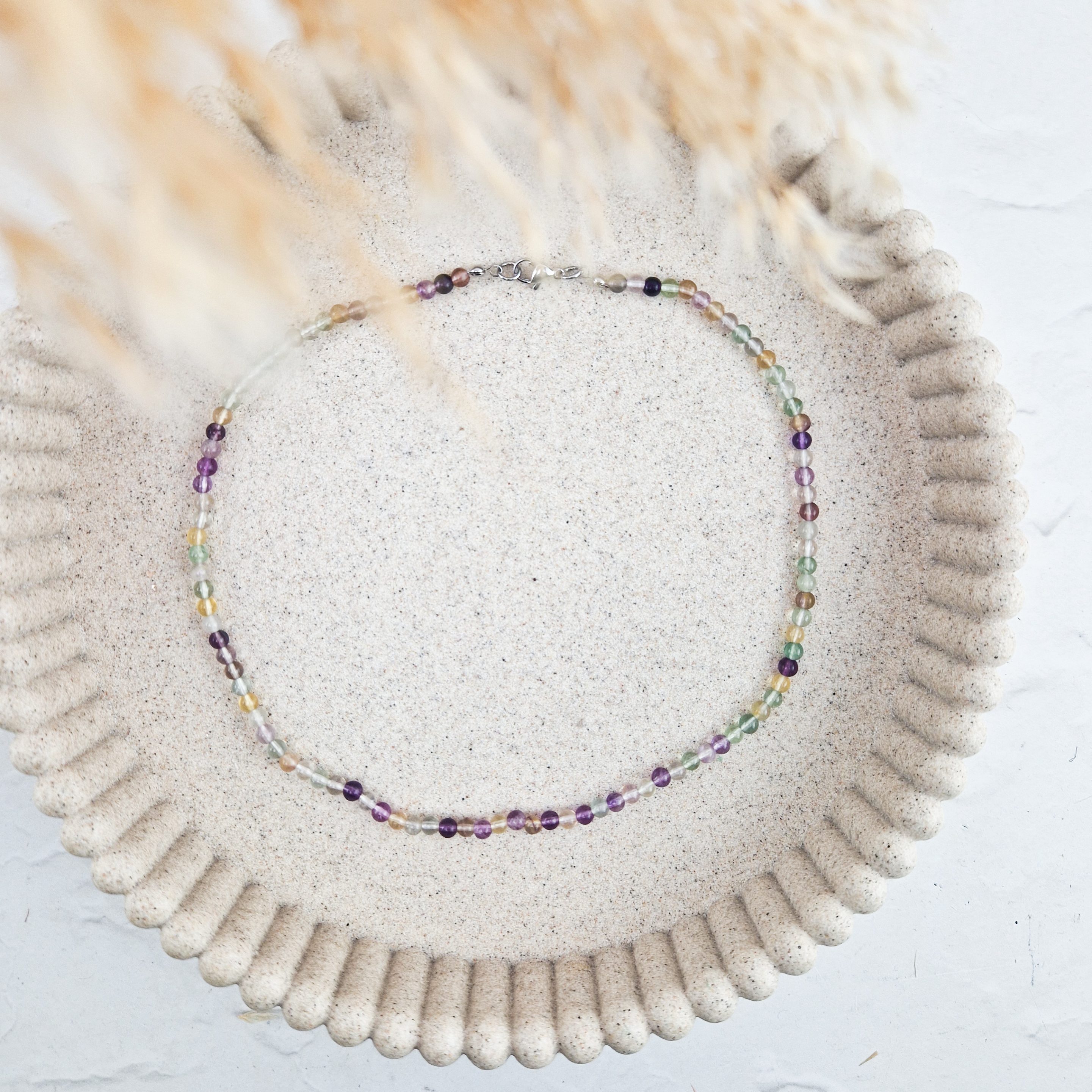 Fluoriet ketting 4 mm kralen