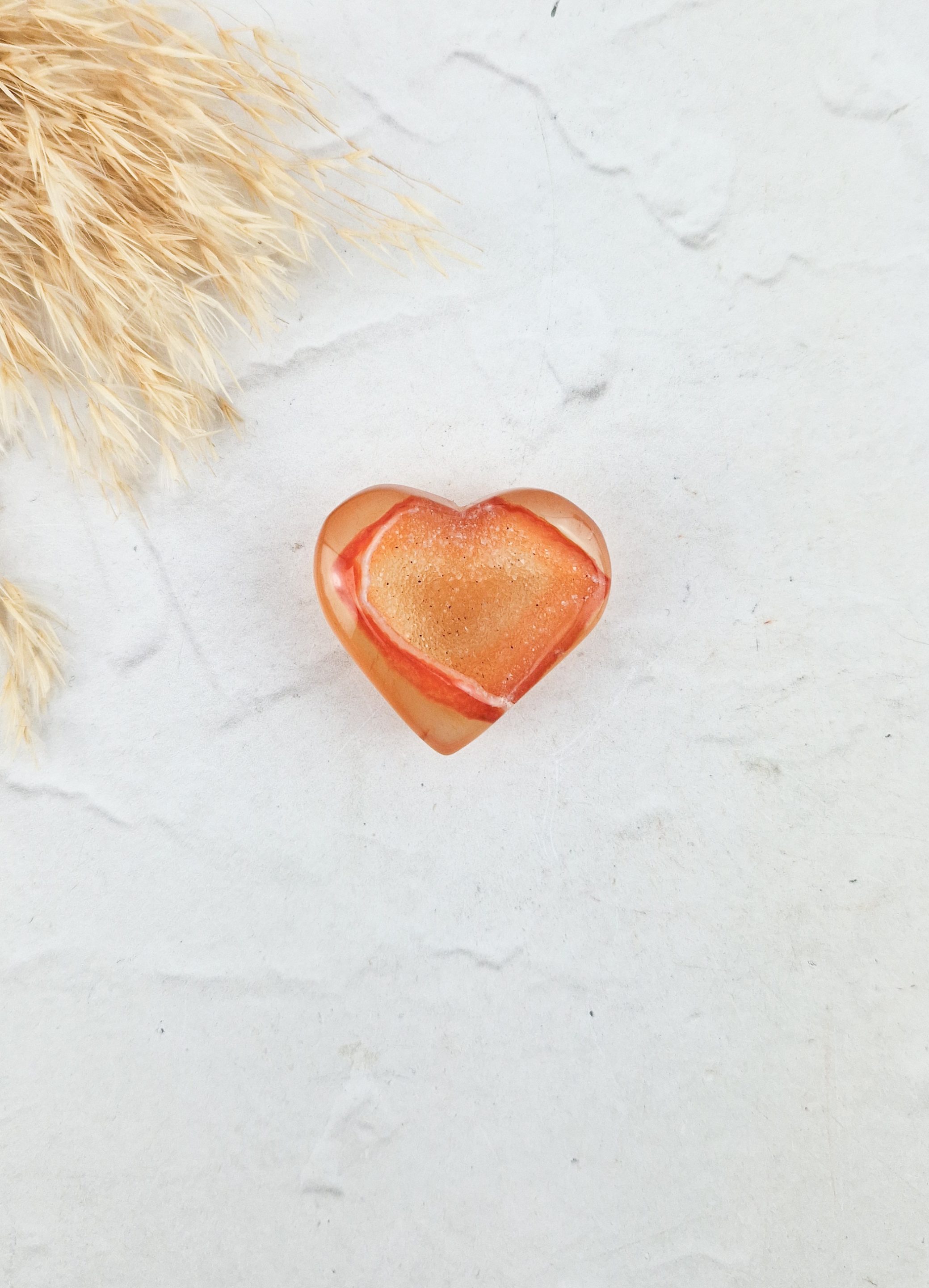 Carneool hart met druzy