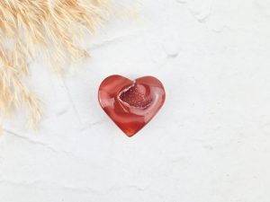 Carneool hart met druzy