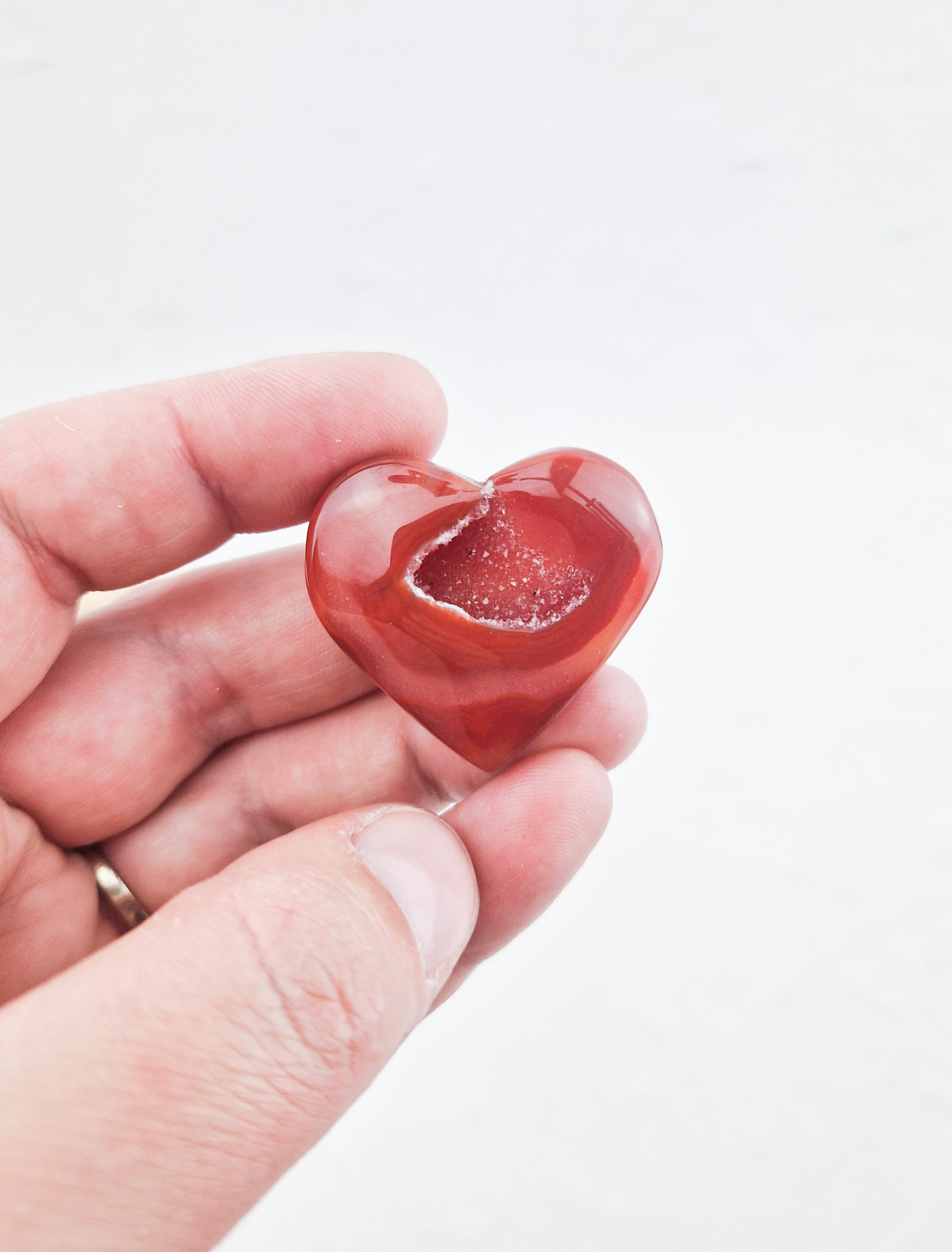 Carneool hart met druzy