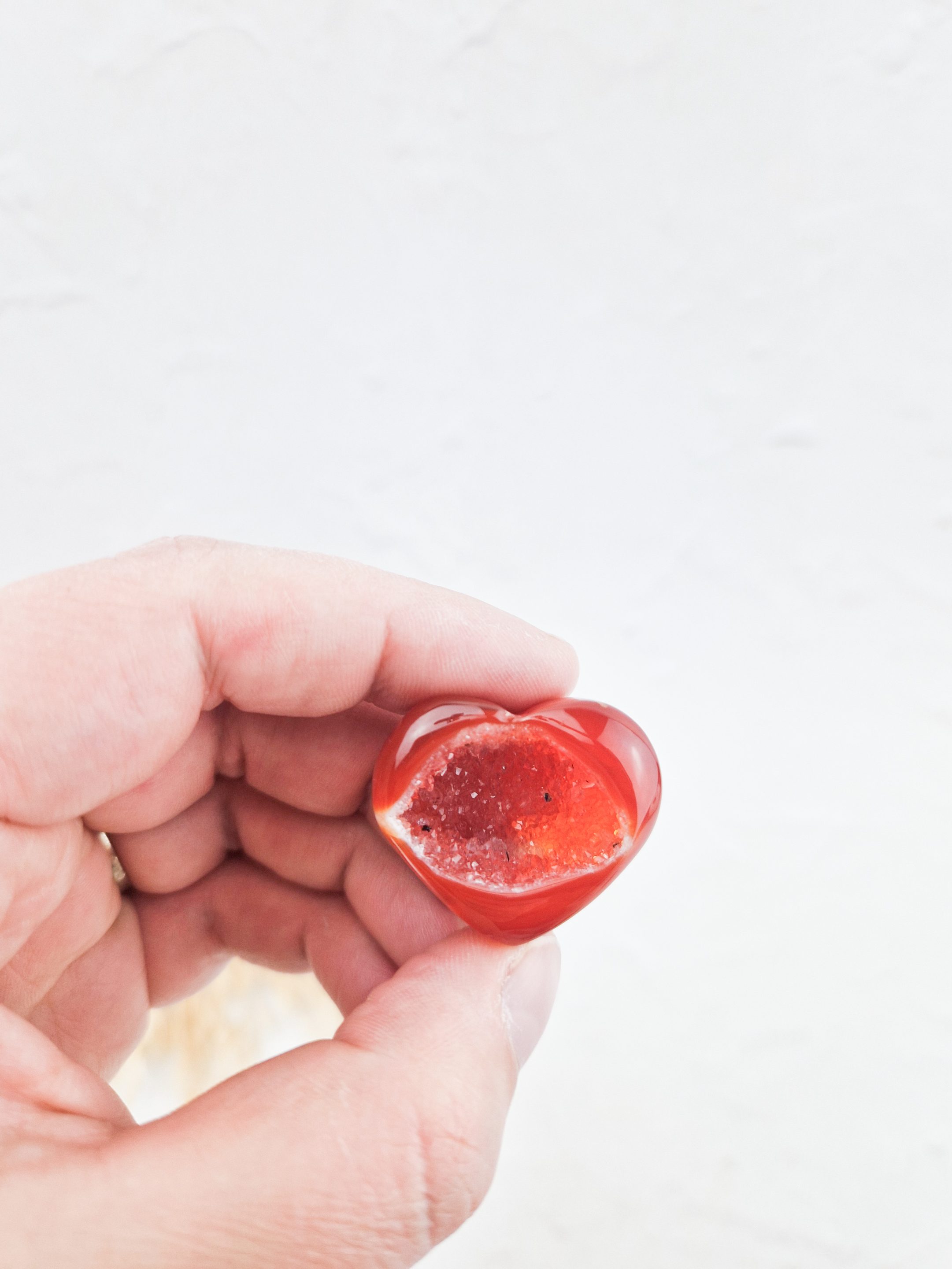 Carneool hart met druzy