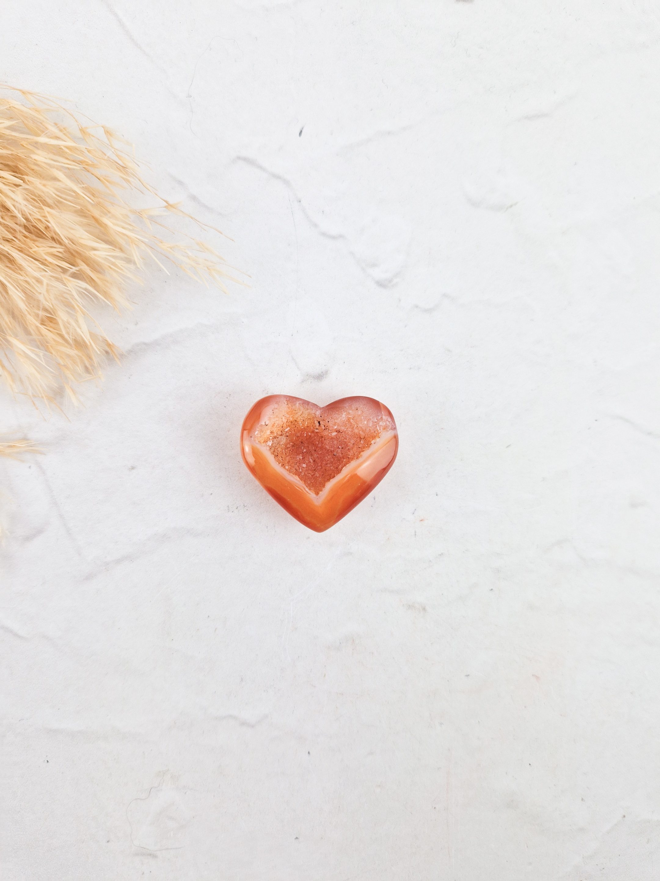 Carneool hart met druzy