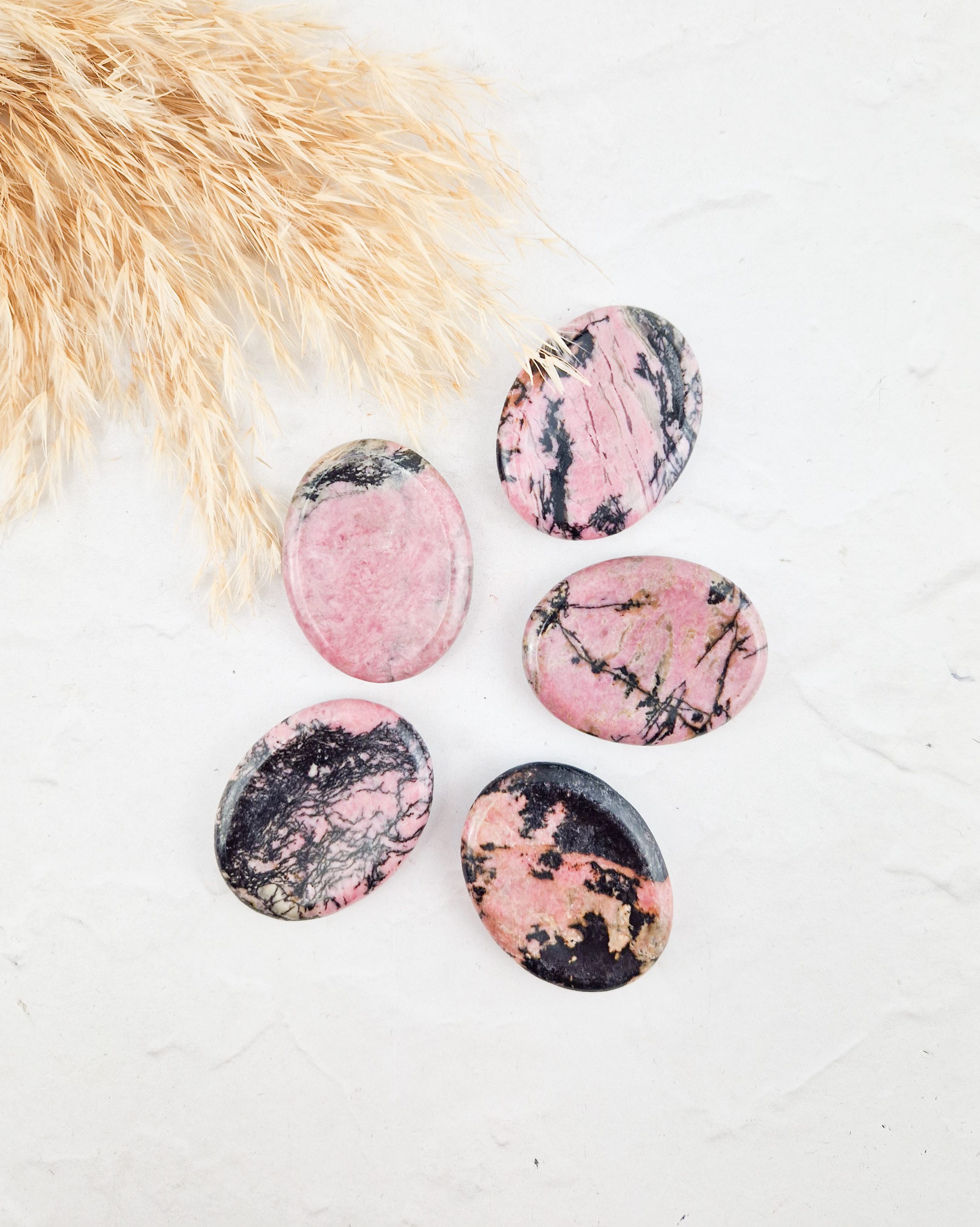 Rhodoniet worry-stone / duimsteen