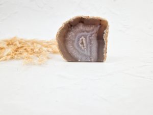Agaat geode op standvlak