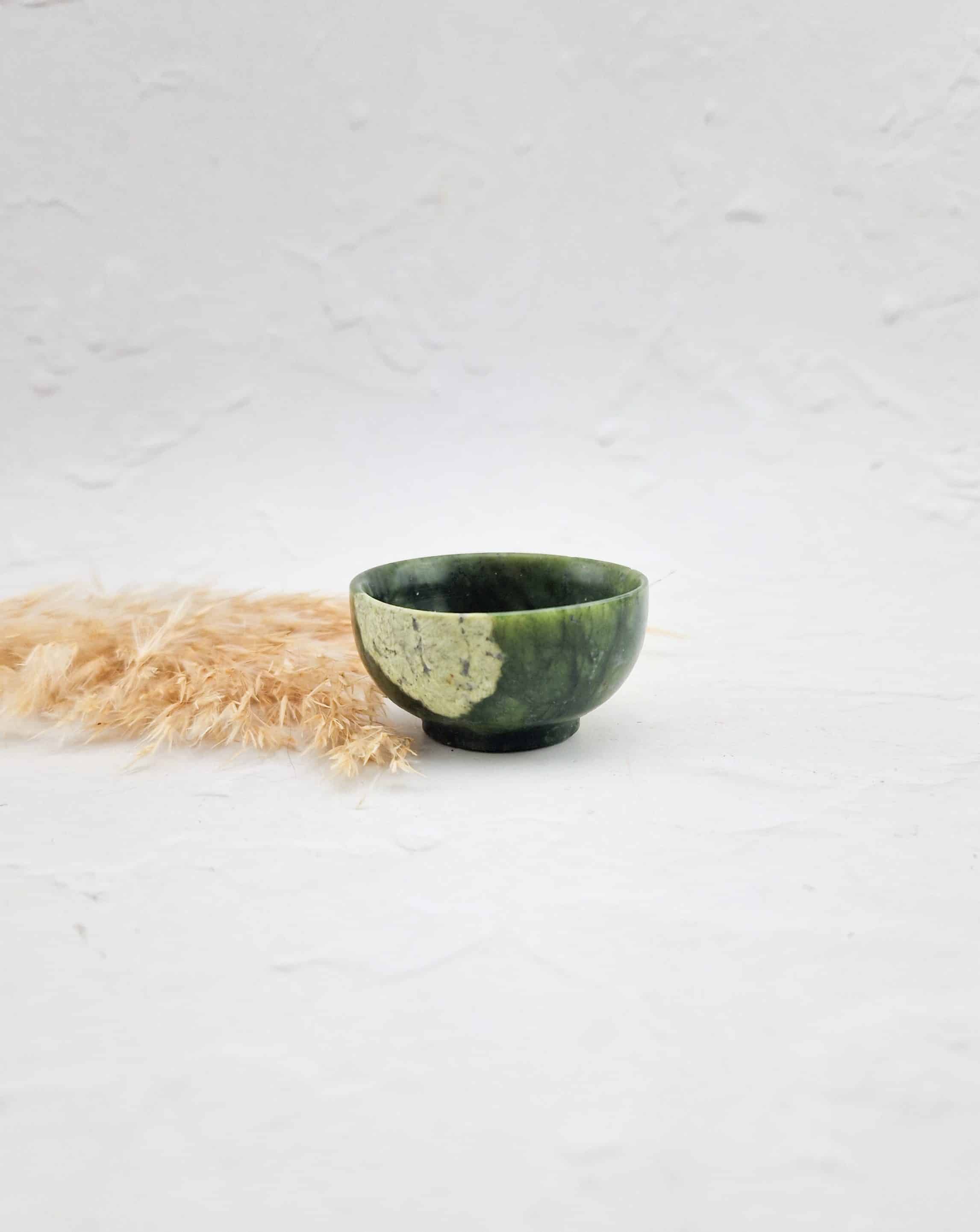Groene jade schaaltje
