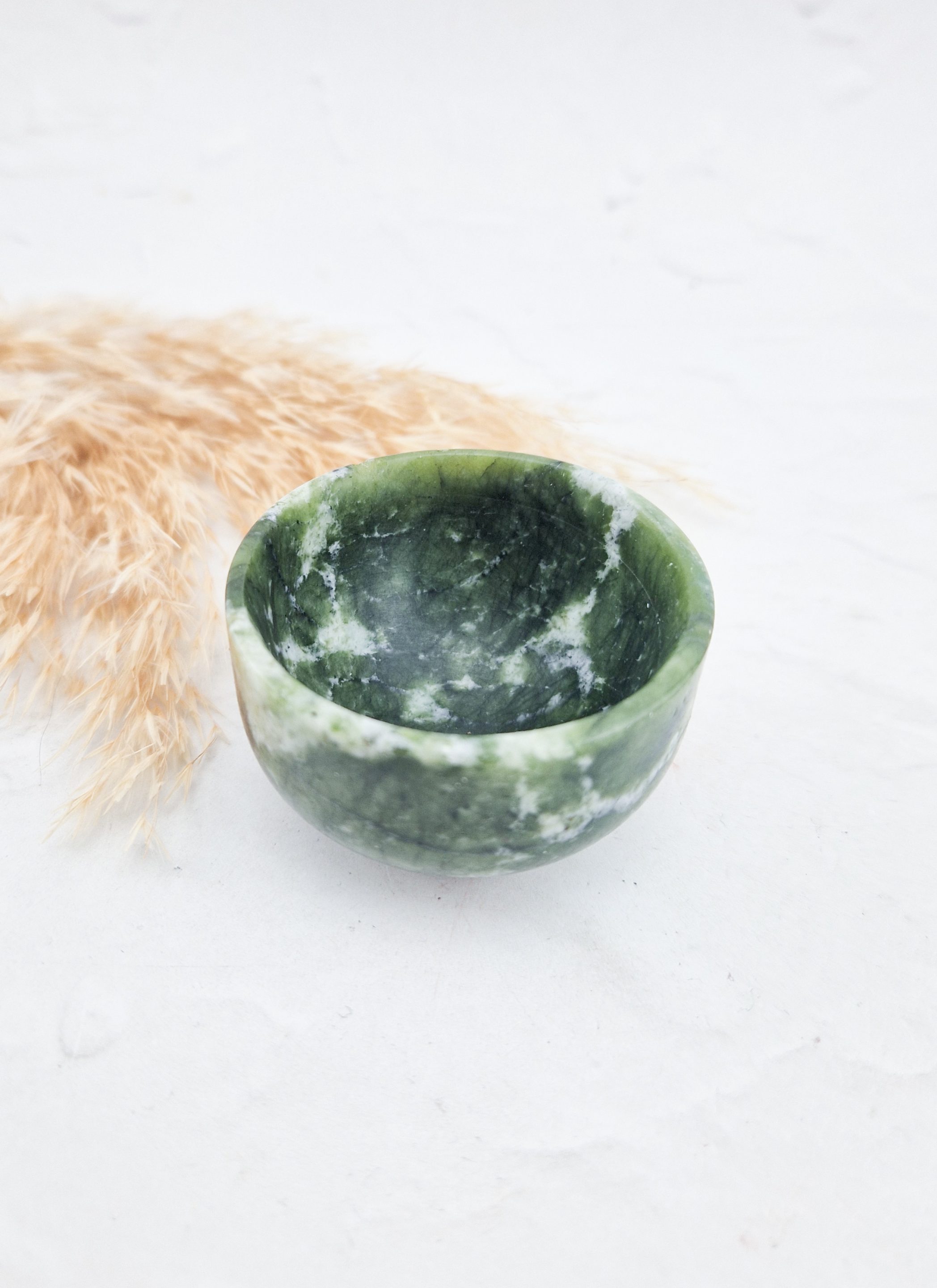 Groene jade schaaltje