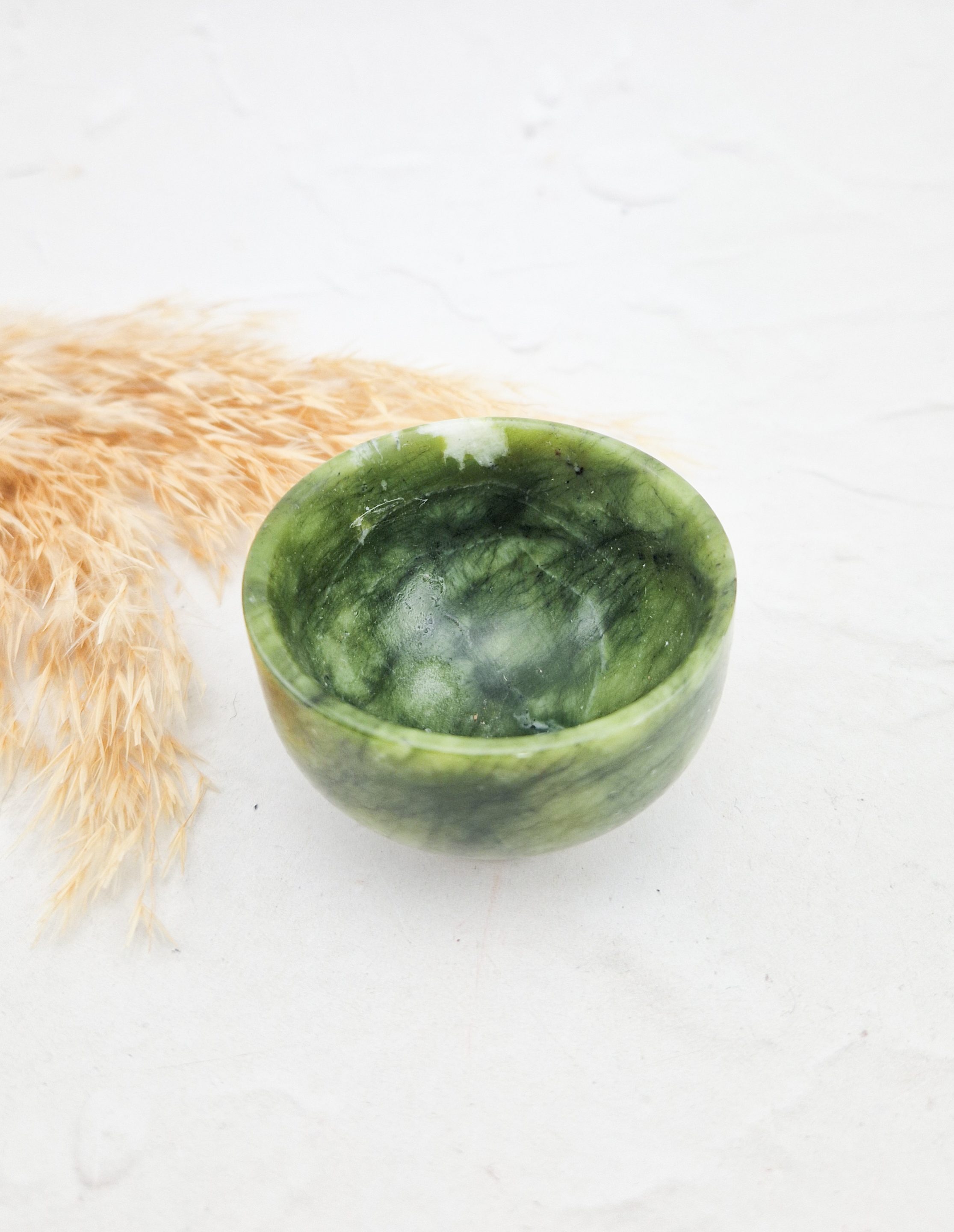 Groene jade schaaltje