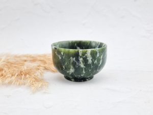 Groene jade schaaltje
