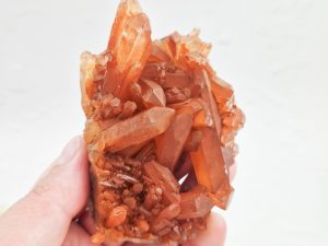 Tangarine kwarts cluster