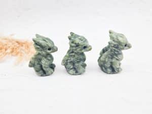 Groene jade baby draak