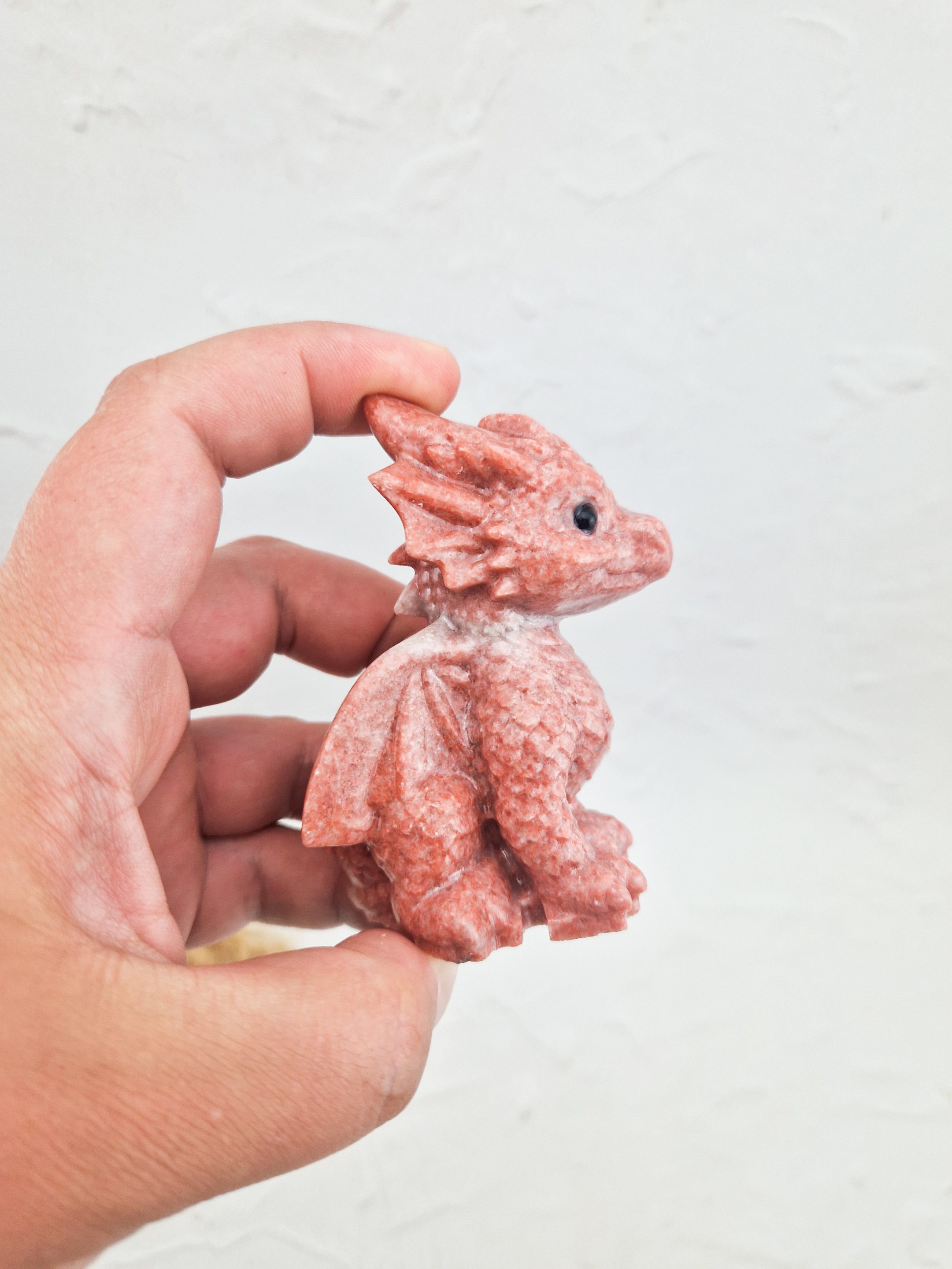 Roze jaspis baby draak #2