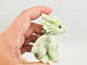 Serpentijn baby draak